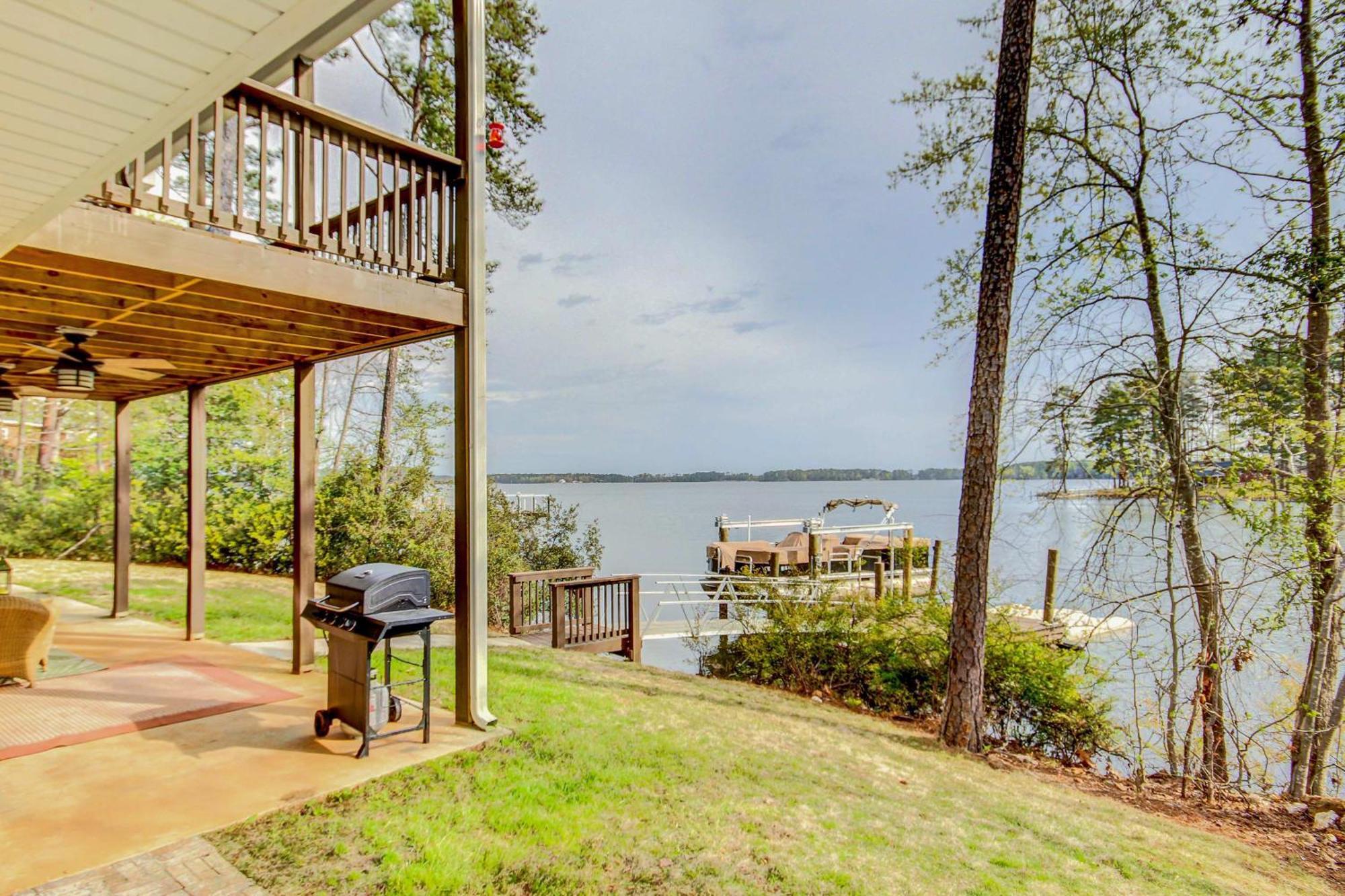 Lakefront Leesville Retreat With Private Dock! Lake Murray Shores Exterior photo